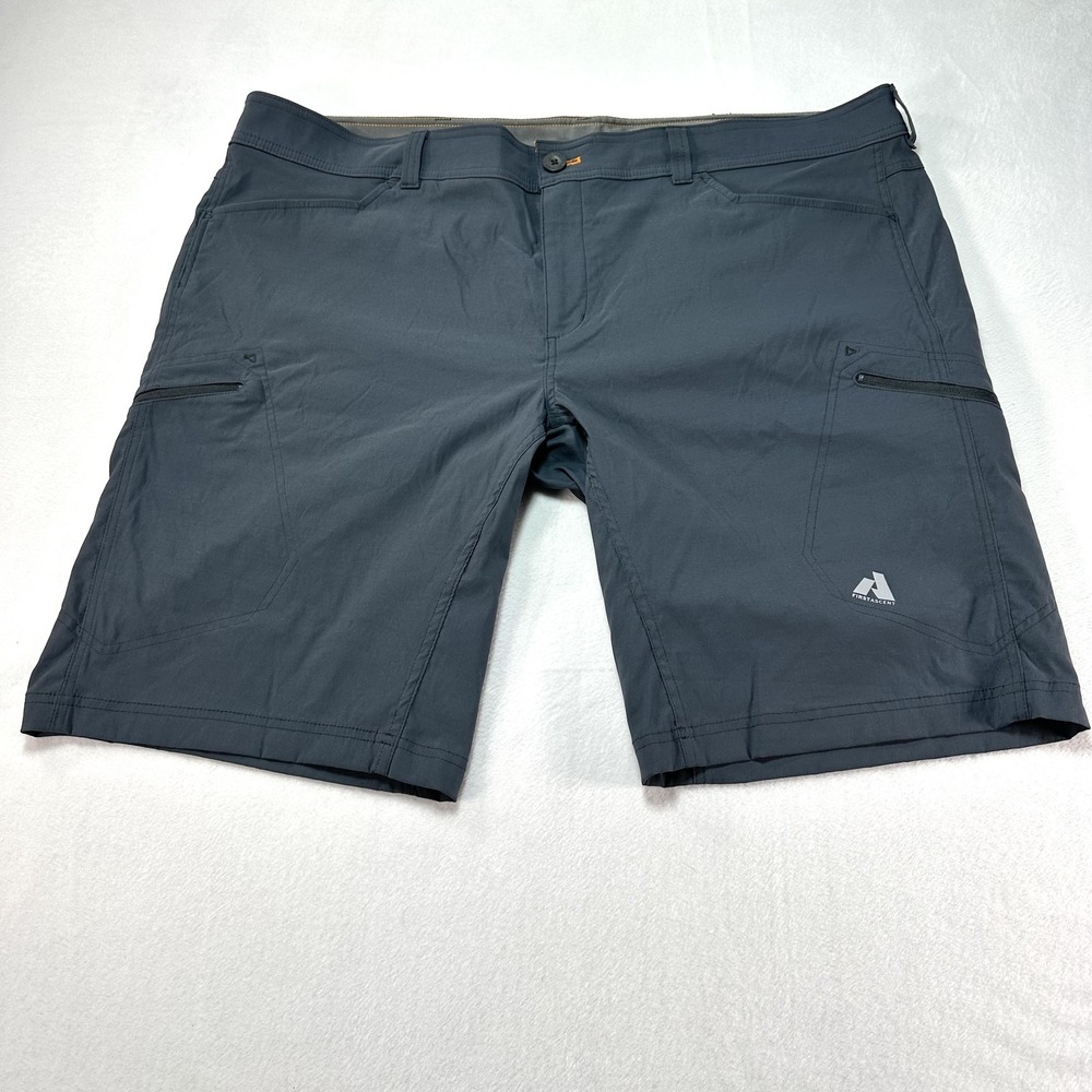 Eddie Bauer First Ascent Shorts Mens T46 Hiking Outdoor Zip Pockets Nylon Spande